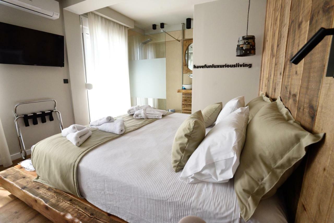 סלוניקי Magnifique Luxury Suites מראה חיצוני תמונה